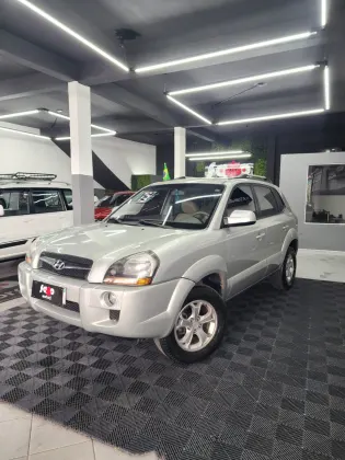 HYUNDAI TUCSON 2.0 MPFI GLS BASE 16V 143CV 2WD FLEX 4P AUTOMÁTICO