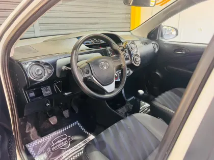TOYOTA ETIOS 1.5 XS 16V FLEX 4P MANUAL