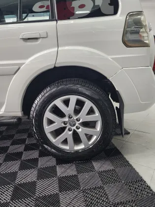 MITSUBISHI PAJERO TR4 2.0 4X4 16V 140CV FLEX 4P AUTOMÁTICO