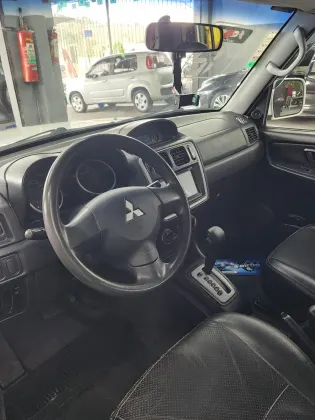 MITSUBISHI PAJERO TR4 2.0 4X4 16V 140CV FLEX 4P AUTOMÁTICO