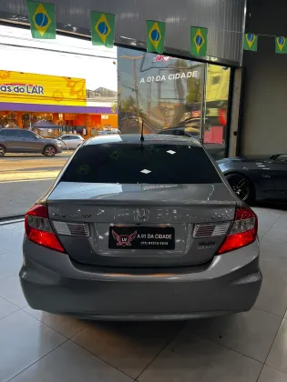 HONDA CIVIC 2.0 LXR 16V FLEX 4P AUTOMÁTICO