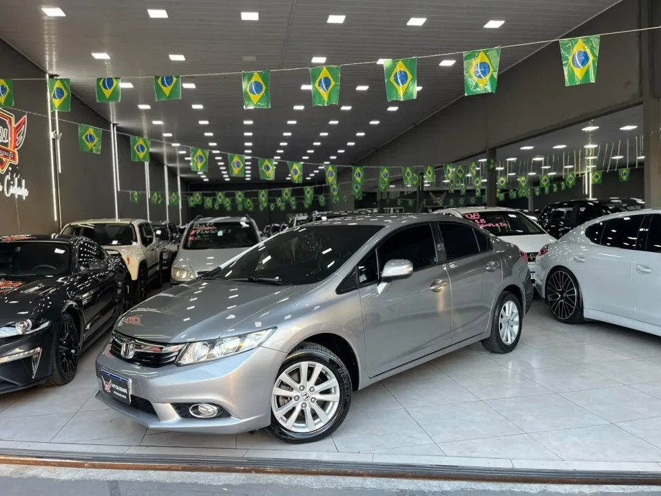 HONDA CIVIC 2.0 LXR 16V FLEX 4P AUTOMÁTICO