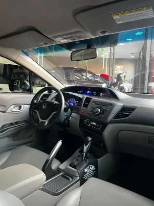 HONDA CIVIC 2.0 LXR 16V FLEX 4P AUTOMÁTICO