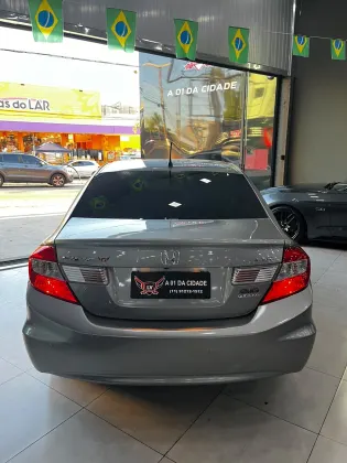 HONDA CIVIC 2.0 LXR 16V FLEX 4P AUTOMÁTICO