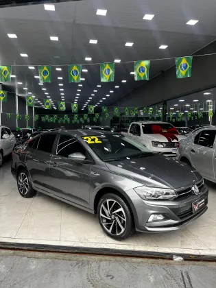 VOLKSWAGEN VIRTUS 1.0 200 TSI HIGHLINE AUTOMÁTICO