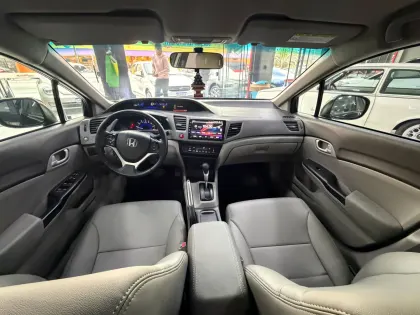 HONDA CIVIC 2.0 LXR 16V FLEX 4P AUTOMÁTICO