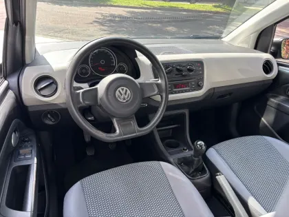 VOLKSWAGEN UP 1.0 MPI MOVE UP 12V FLEX 4P MANUAL