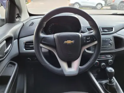 CHEVROLET ONIX 1.0 MPFI LT 8V FLEX 4P MANUAL