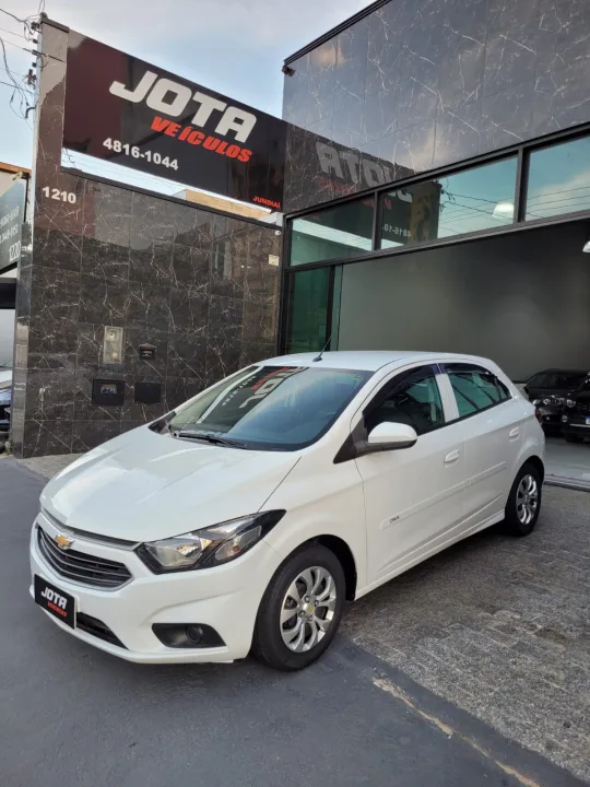 CHEVROLET ONIX 1.0 MPFI LT 8V FLEX 4P MANUAL