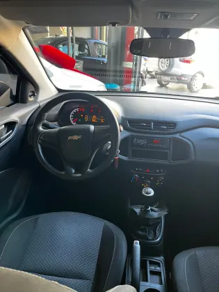 CHEVROLET ONIX 1.0 MPFI JOY 8V FLEX 4P MANUAL