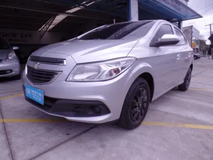 CHEVROLET ONIX 1.0 MPFI LT 8V FLEX 4P MANUAL