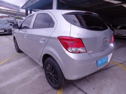 CHEVROLET ONIX 1.0 MPFI LT 8V FLEX 4P MANUAL