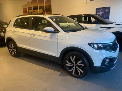 VOLKSWAGEN T-CROSS 1.0 200 TSI TOTAL FLEX AUTOMÁTICO