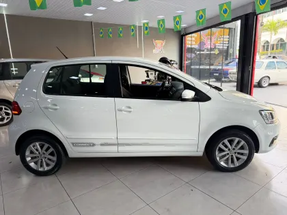 VOLKSWAGEN FOX 1.6 MSI TOTAL FLEX CONNECT 4P MANUAL