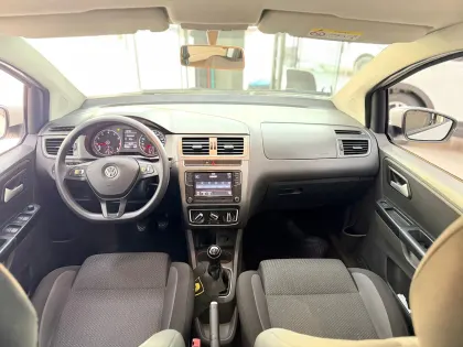 VOLKSWAGEN FOX 1.6 MSI TOTAL FLEX CONNECT 4P MANUAL